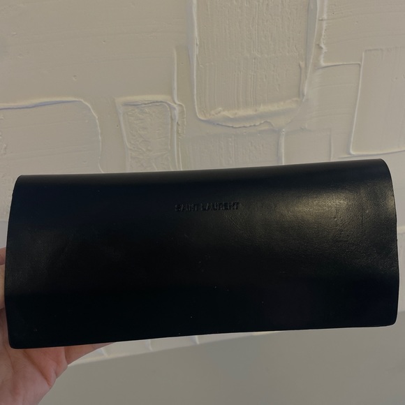 Saint Laurent Kate Sunglasses, Includes Case. - Picture 11 of 12